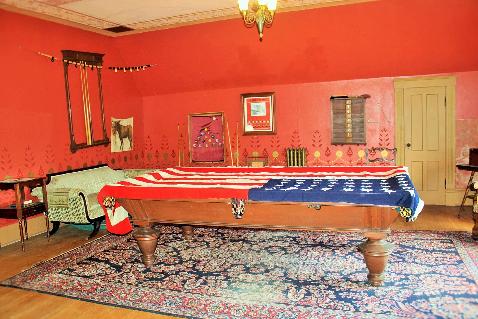 The 1890 House Museum