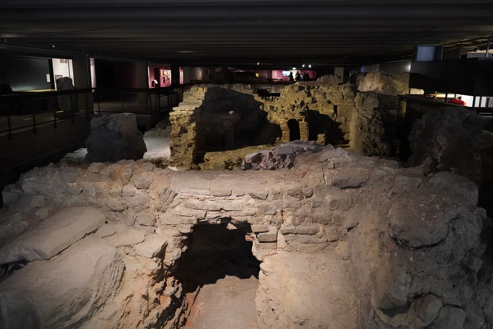 La crypte archéologique de l'île de la Cité