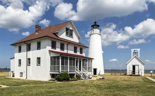 Cove Point Lighthouse - Calvert Marine Museum