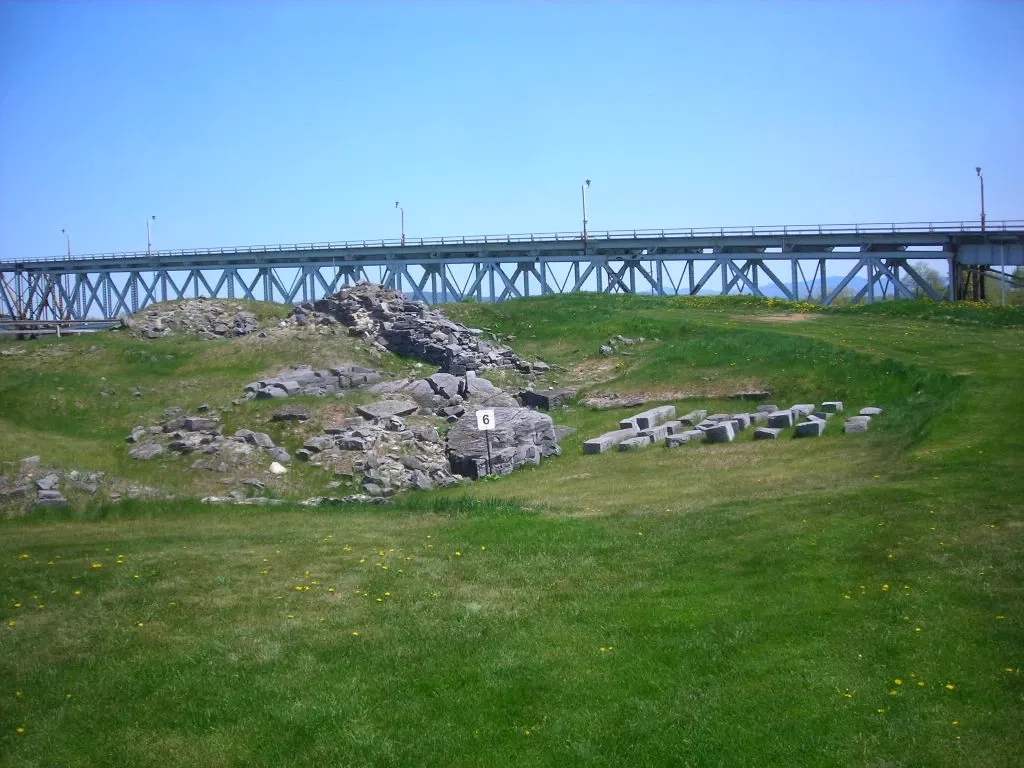 Crown Point State Historic Site