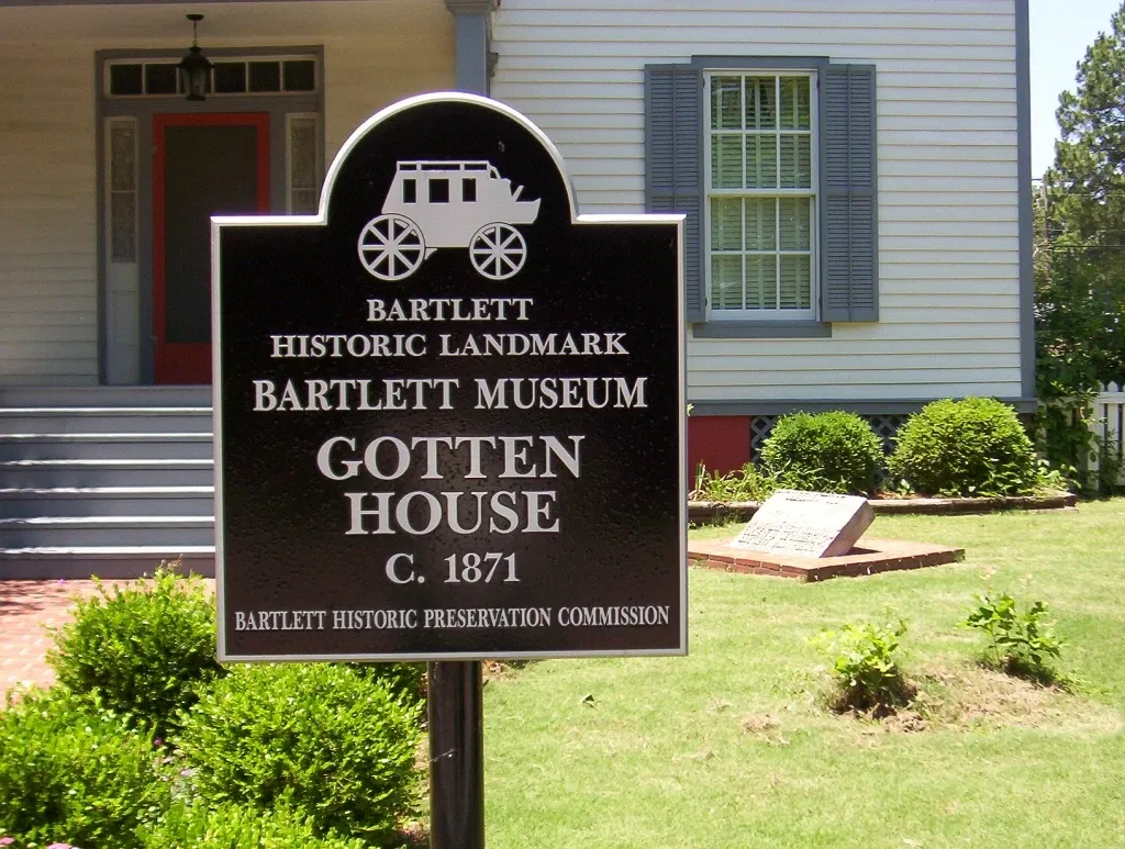 Bartlett Museum