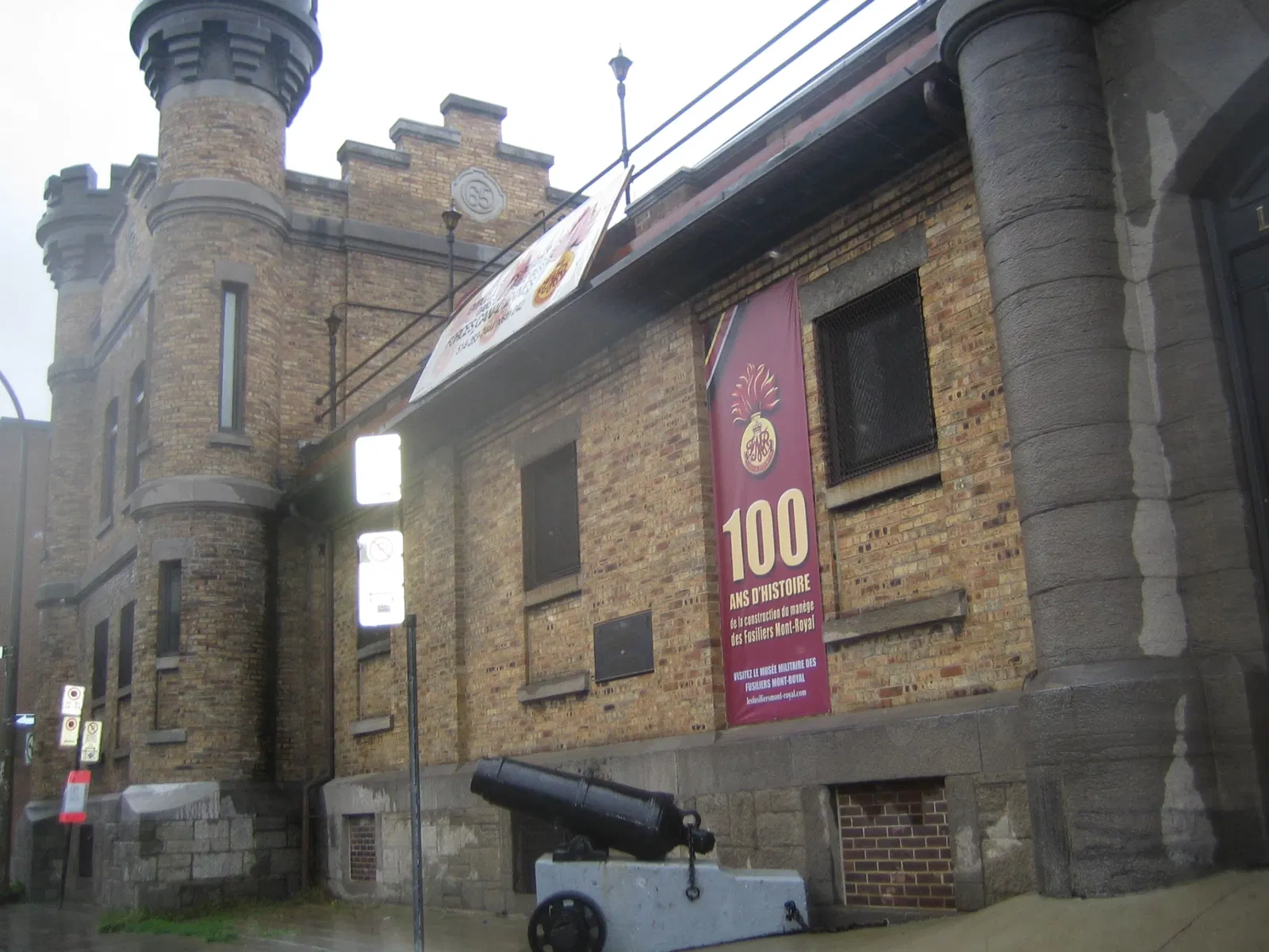 Les Fusiliers Mont-Royal