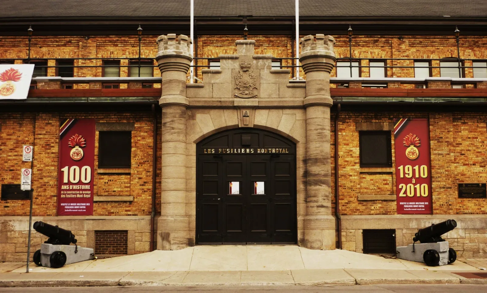 Les Fusiliers Mont-Royal