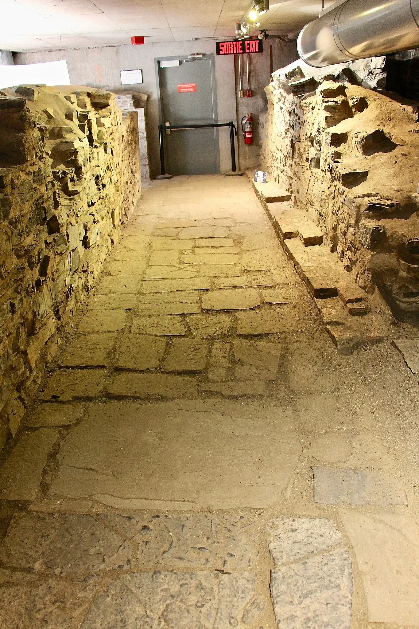 Site des Forts-et-Châteaux-Saint-Louis