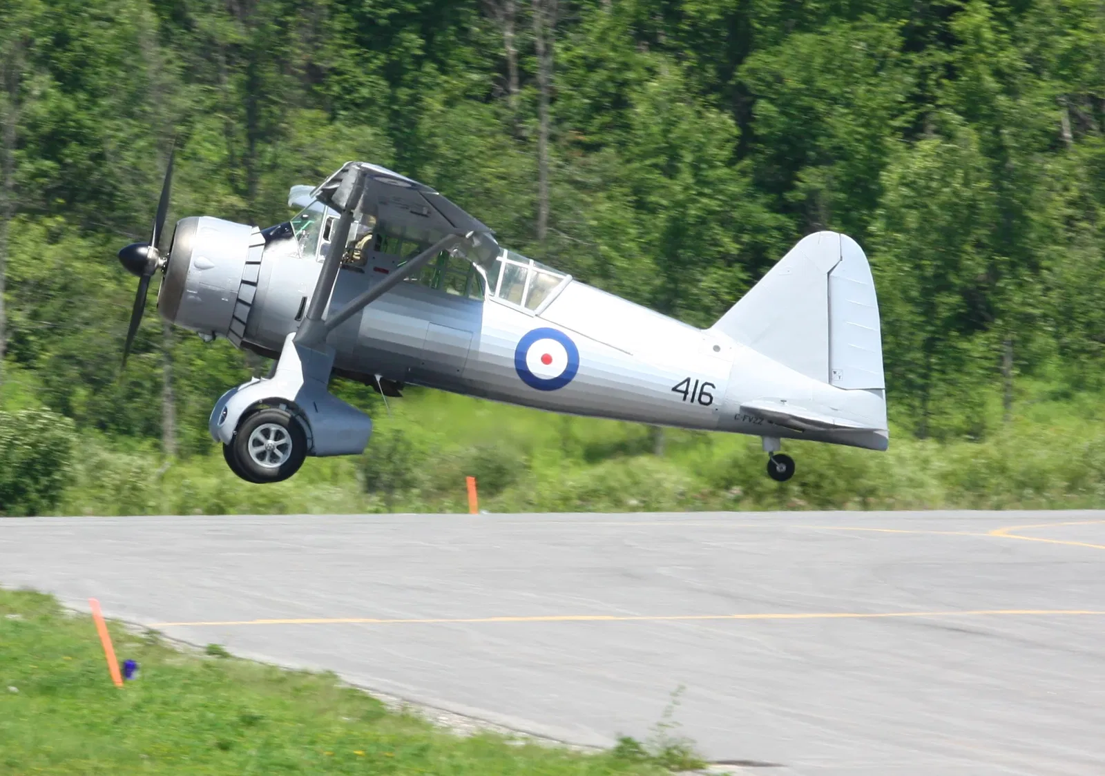 Vintage Wings of Canada