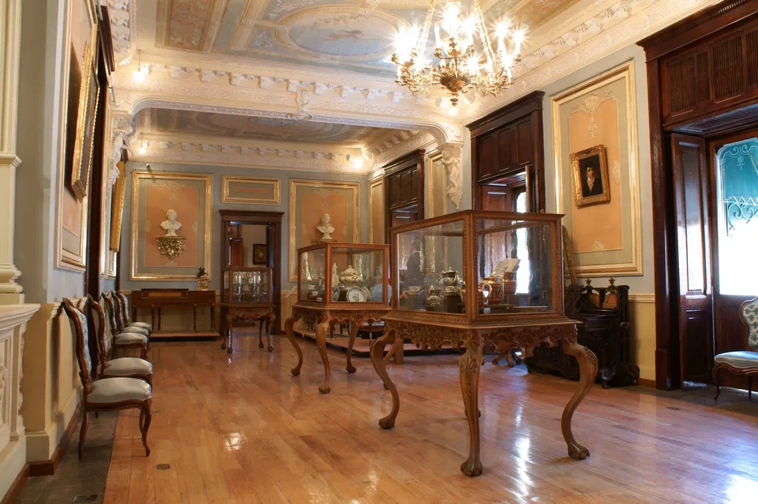 Museo José Luis Bello y González