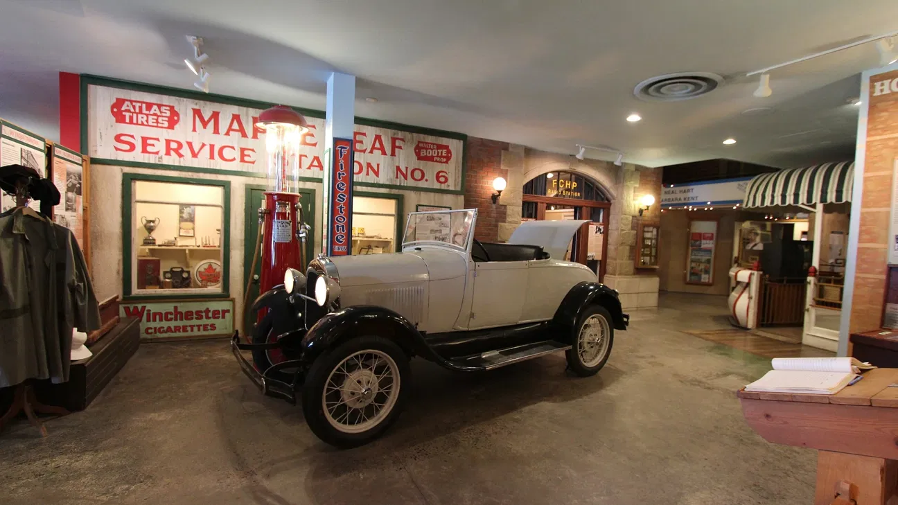 Expositions actuelles & à venir : The Confluence Historic Site ...