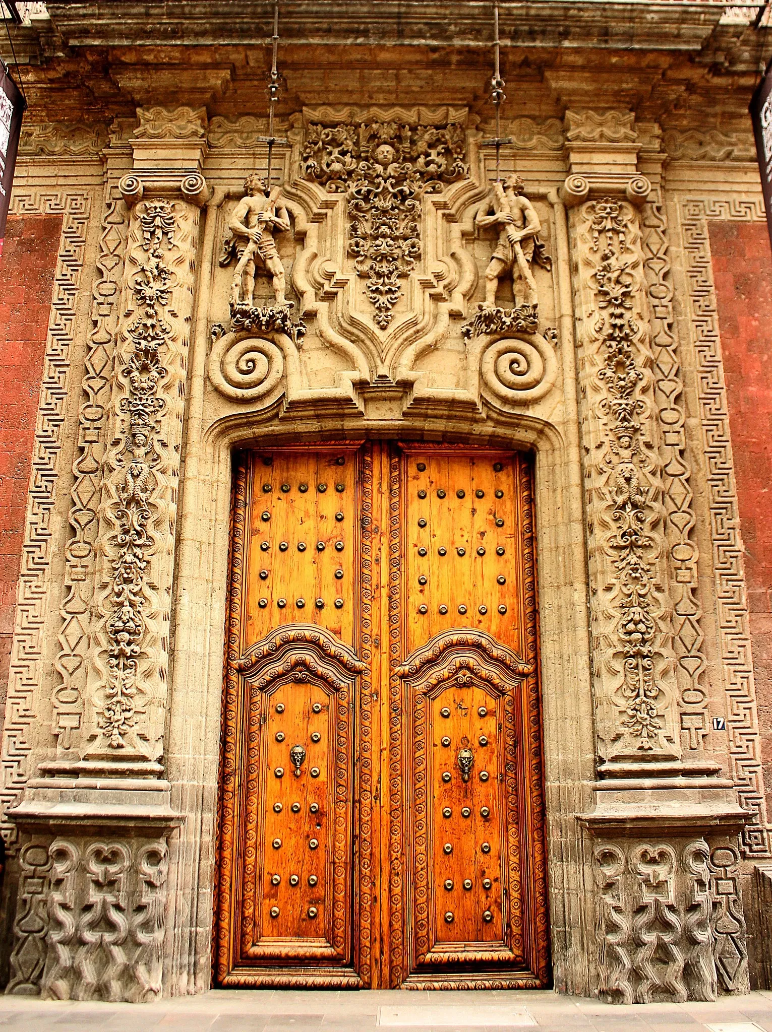 Palacio de Cultura Banamex – Palacio Iturbide