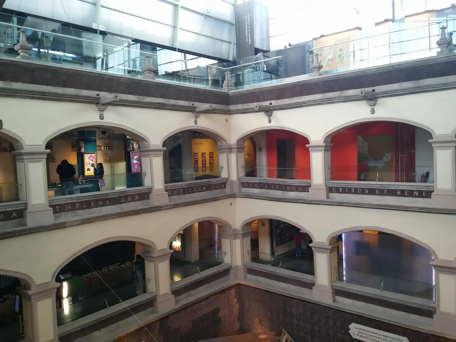 Interactive Museum of Economics