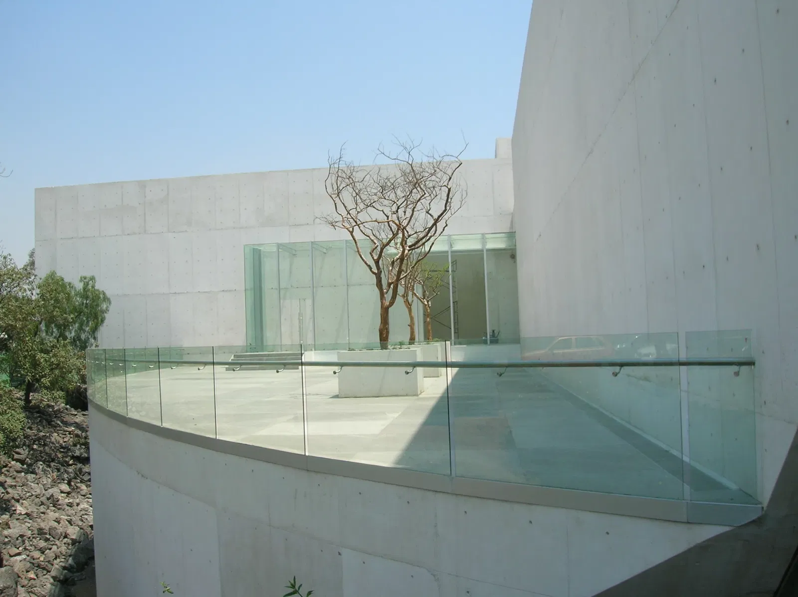 University Museum of Contemporary Art