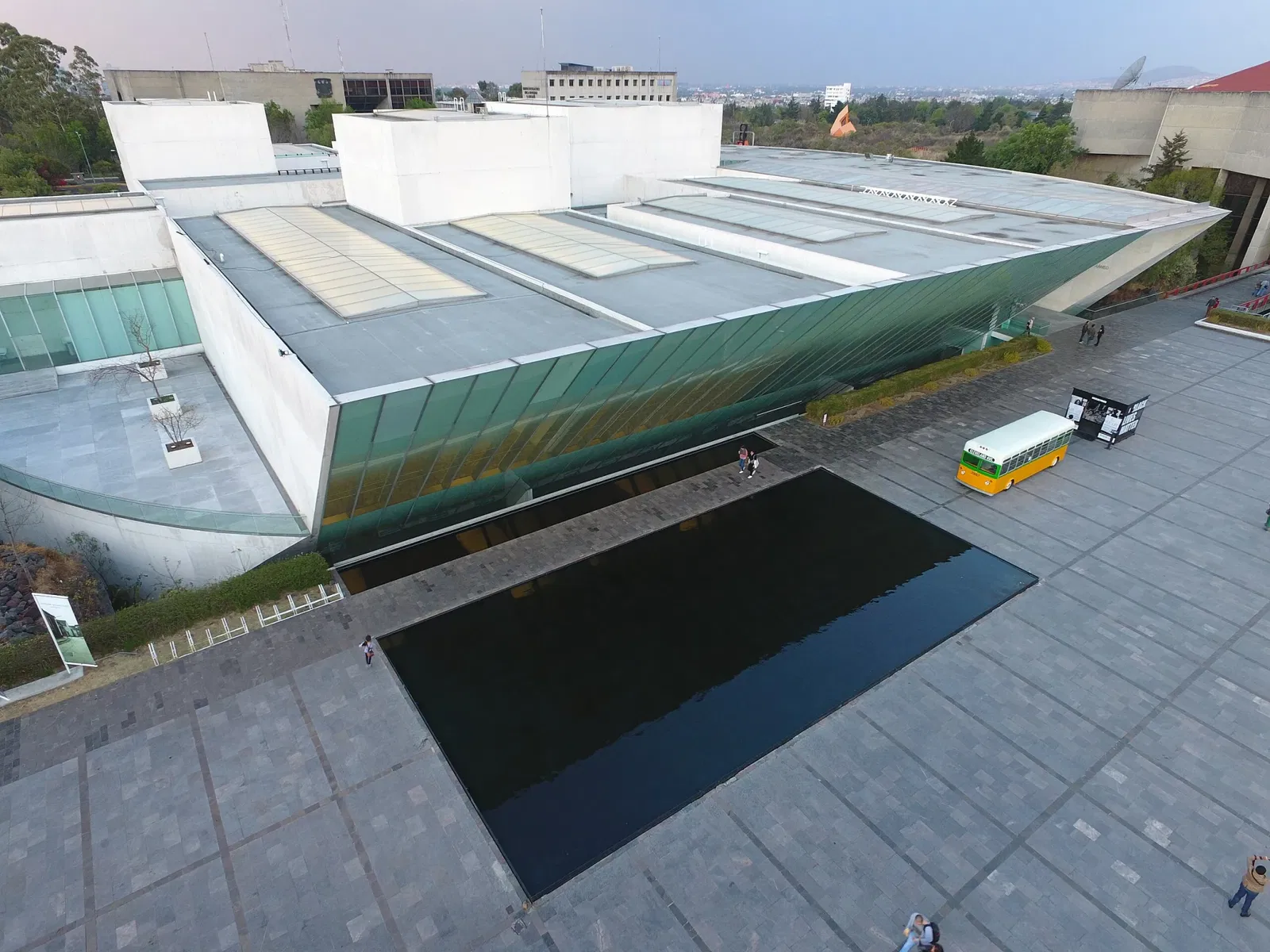 University Museum of Contemporary Art