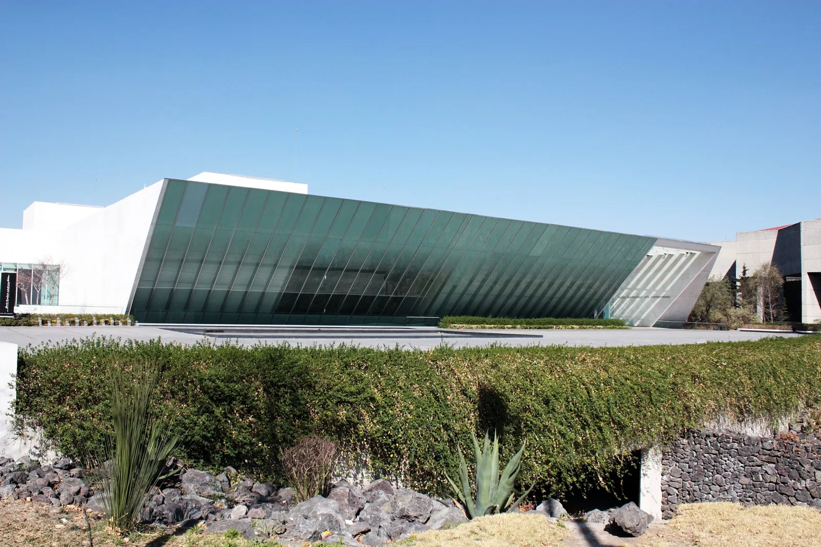 Museo Universitario de Arte Contemporáneo (MUAC)