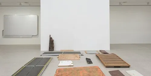 Park McArthur: Contact M