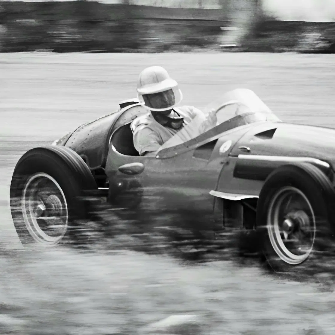 Francisco Godia Sales : Un gentleman driver