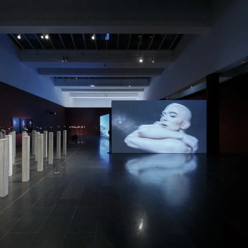 Carlos Motta: Gebete des Widerstands