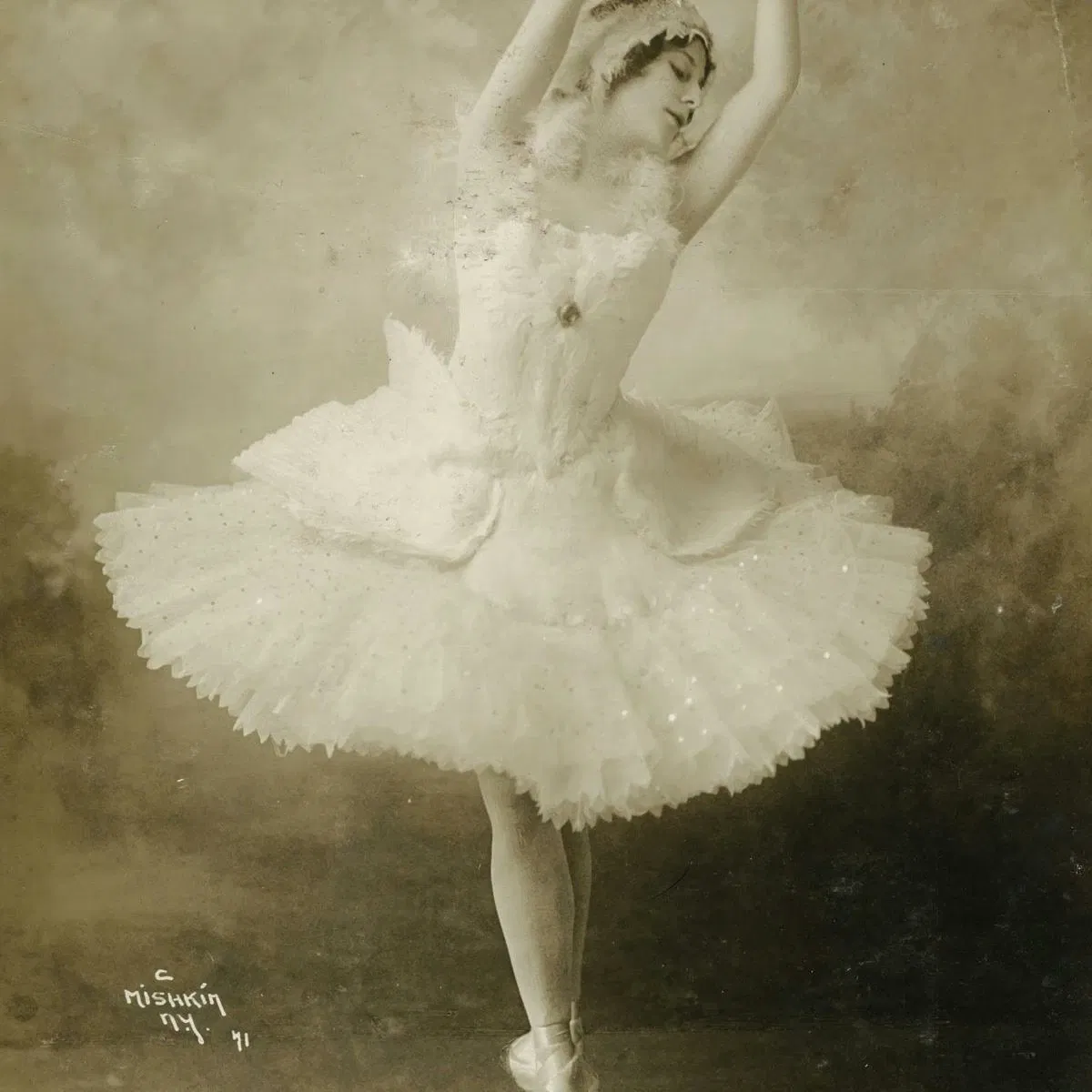 Anna Pávlova: A Life Without Borders