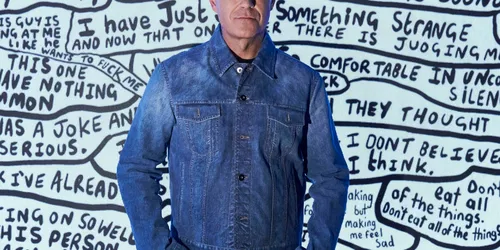 La primera exposición de arte de Robbie Williams