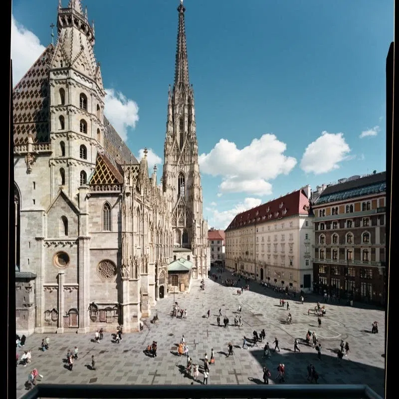 Vienna, Vienna, Solo tu: Wigand - Alt - Oláh