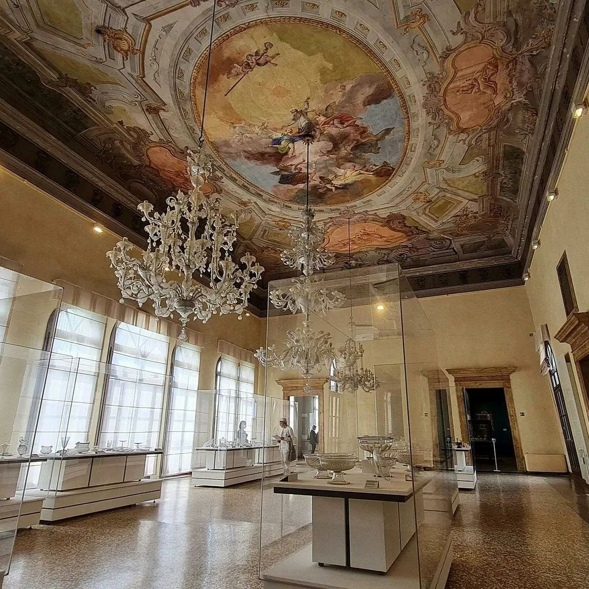 Historias de fábricas e historias de familias