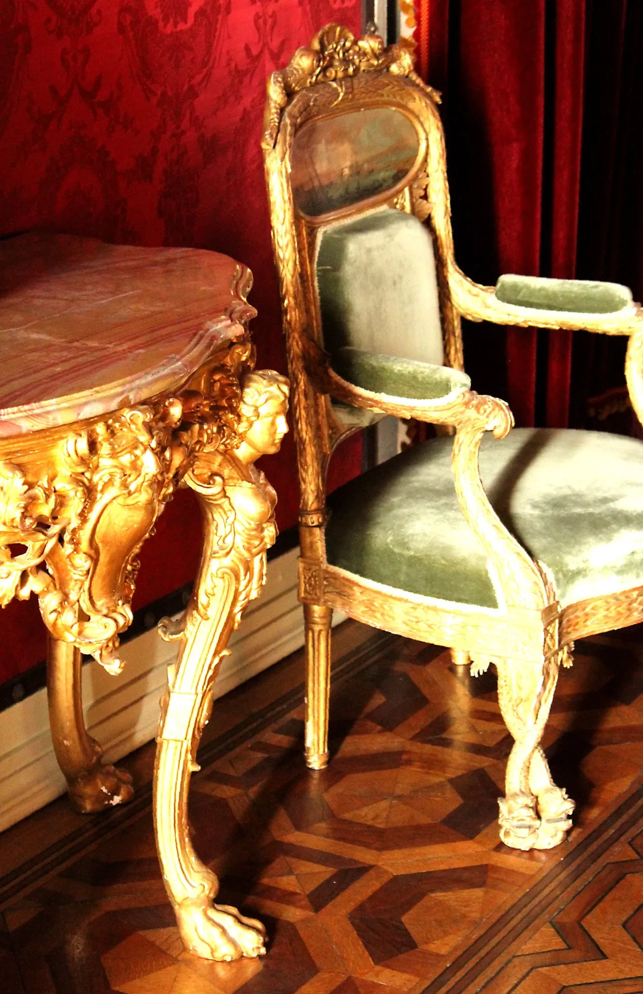 Ajuda National Palace - Royal Treasure Museum