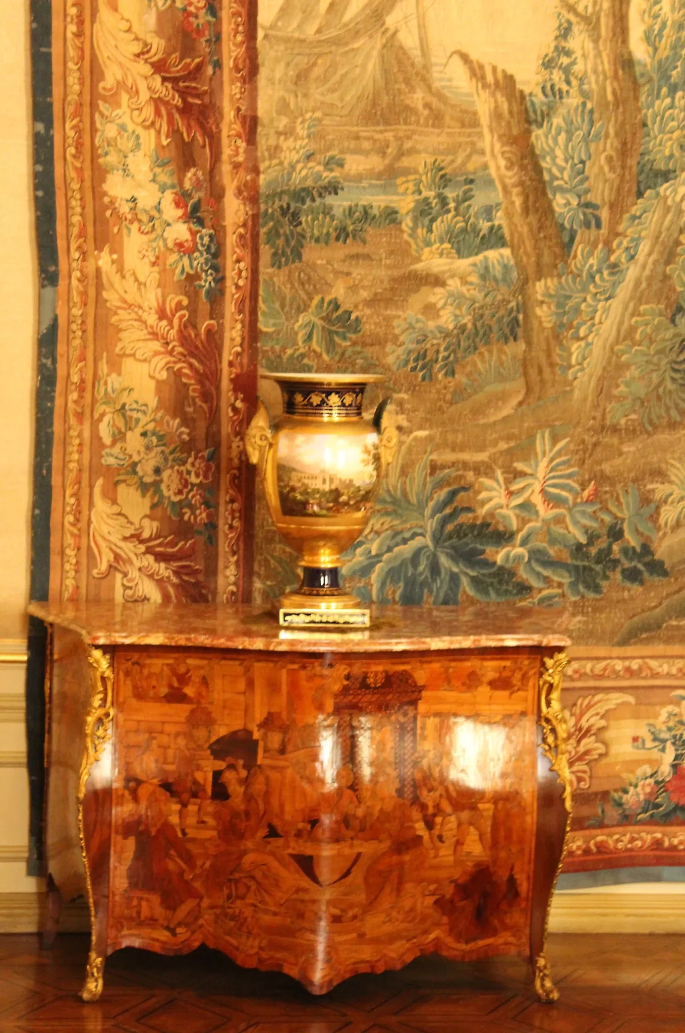 Ajuda National Palace - Royal Treasure Museum