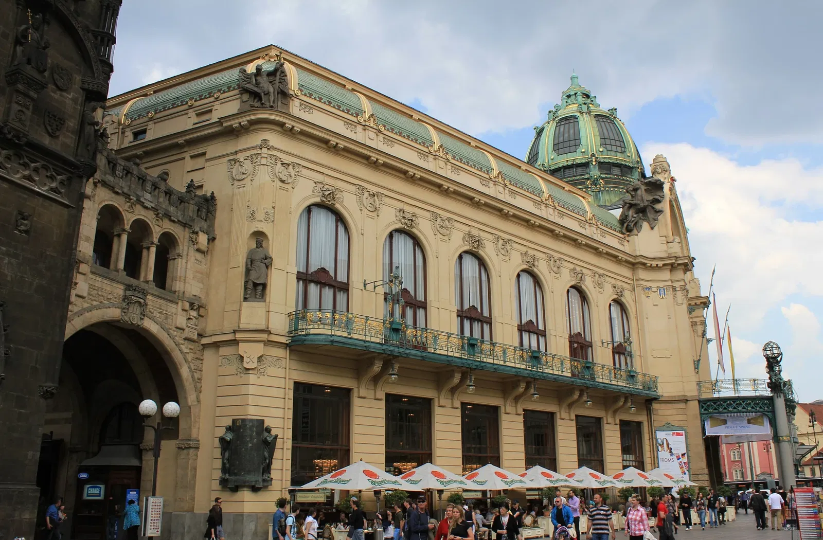Casa municipal de Praga