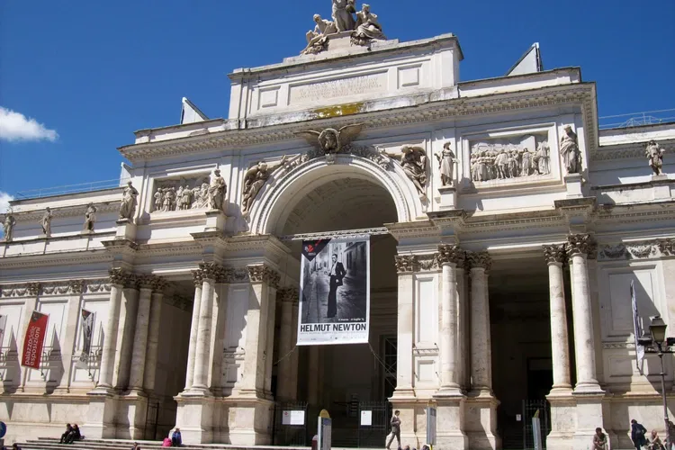 Palazzo Delle Esposizioni