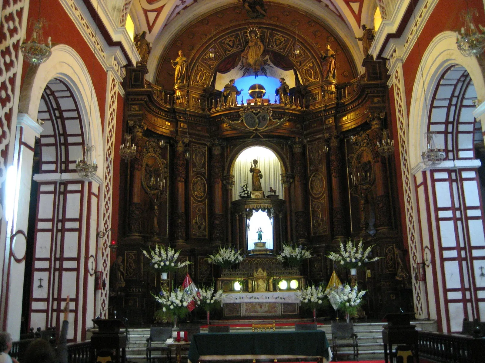Basílica y convento de San Francisco de Lima