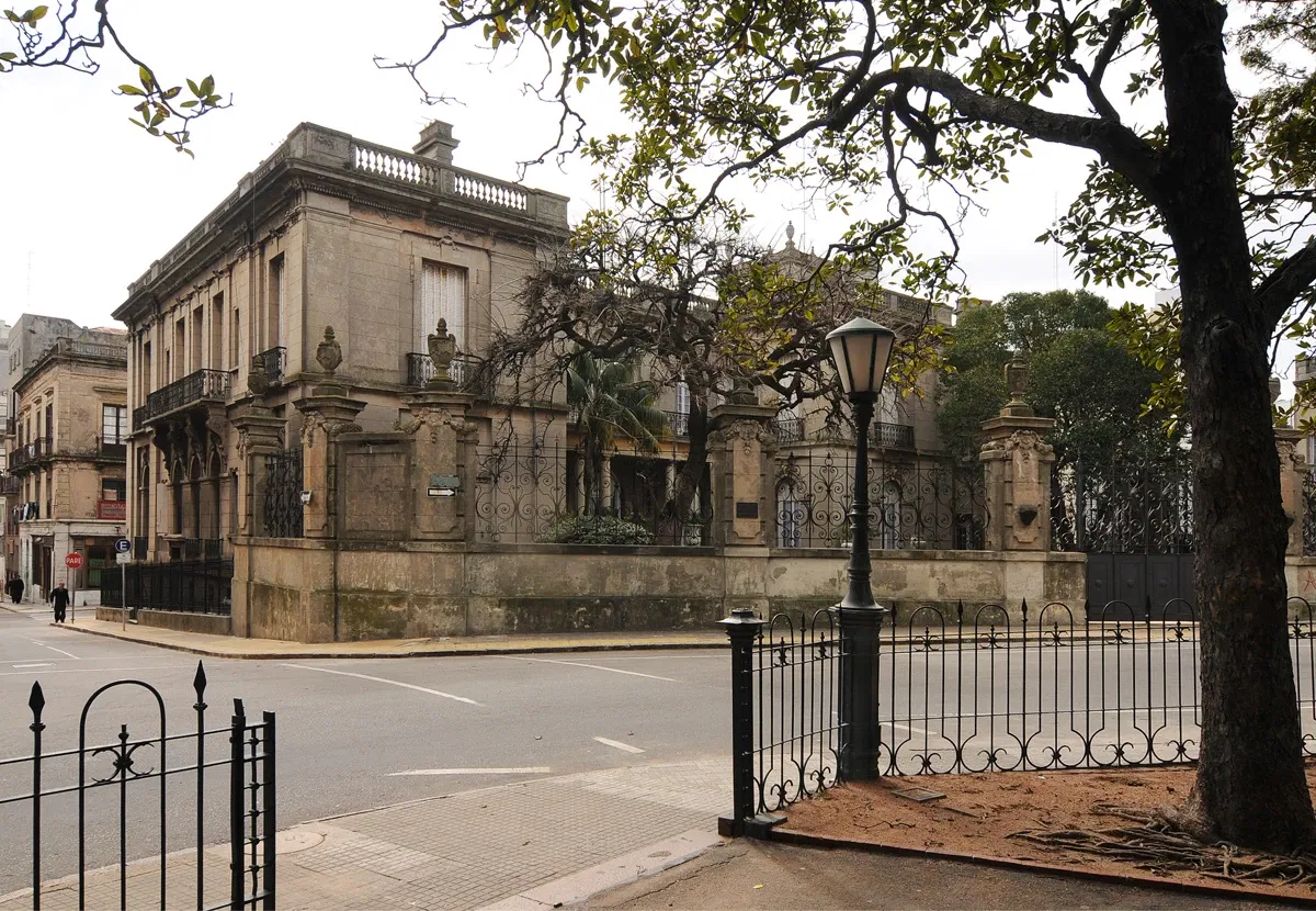 Museo de Artes Decorativas - Palacio Taranco
