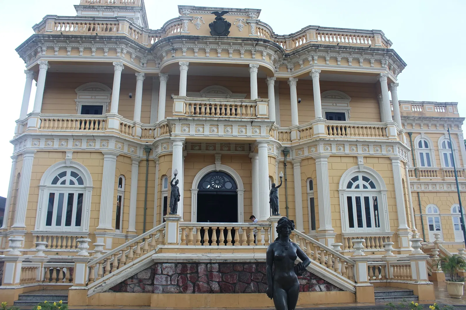 Palacio Río Negro