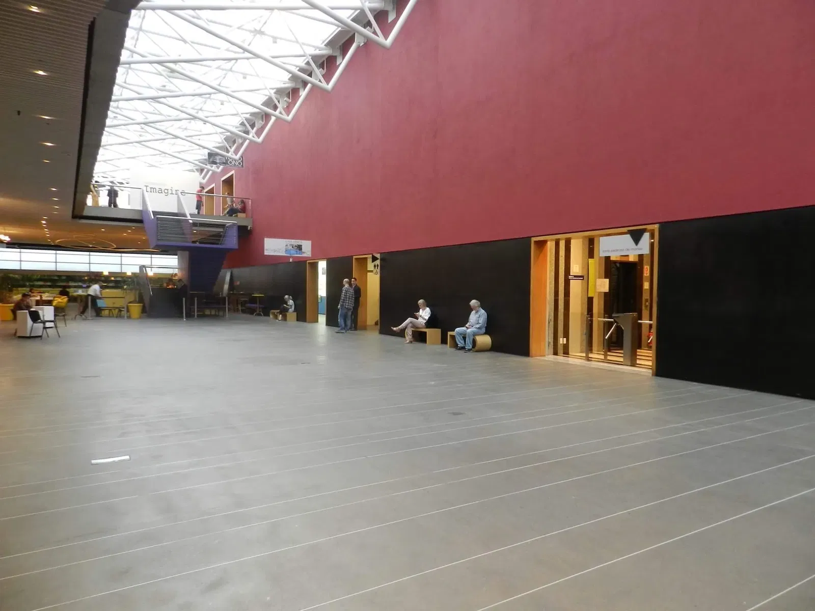 Tomie Ohtake Cultural Institute