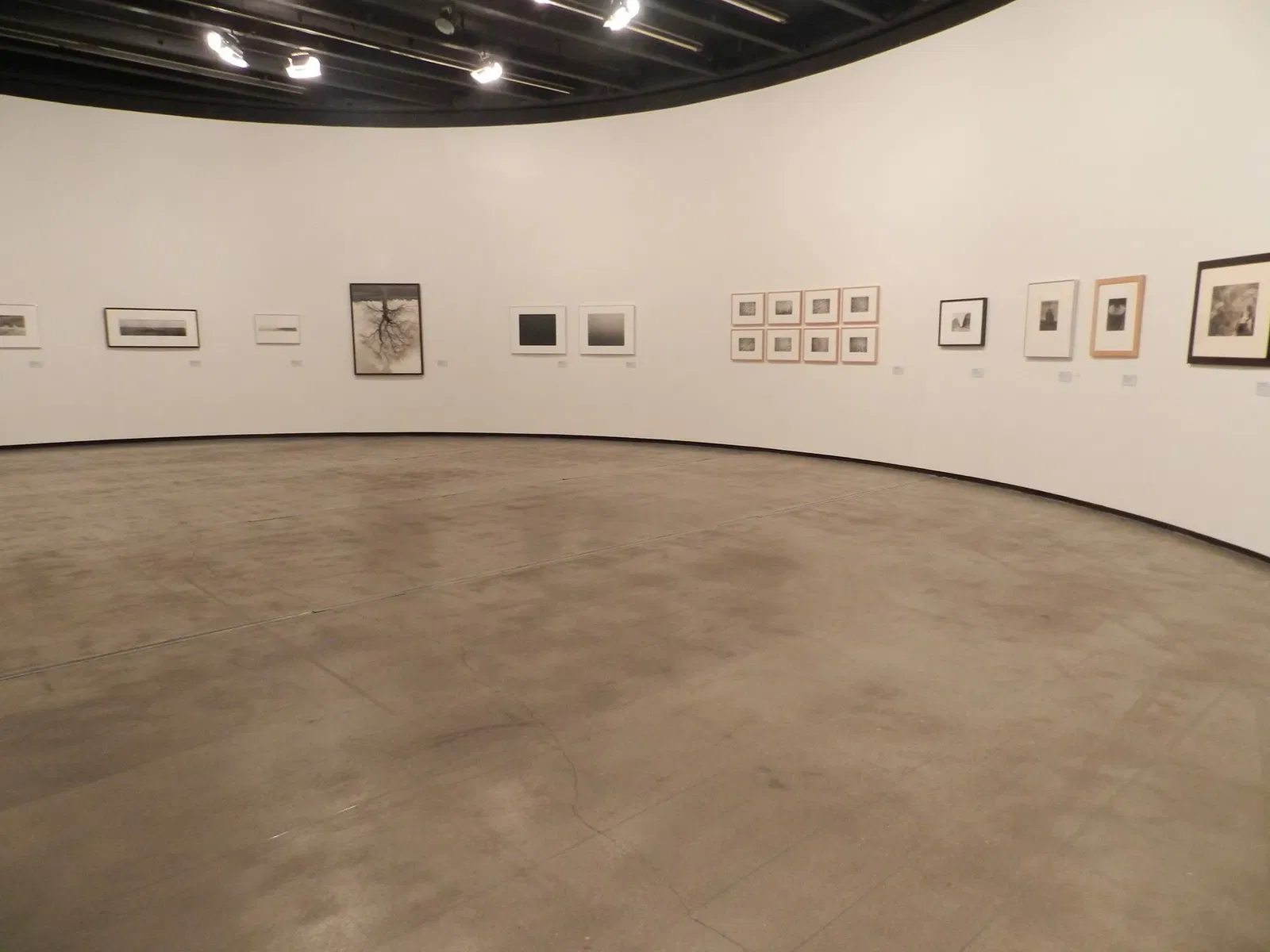 Tomie Ohtake Cultural Institute