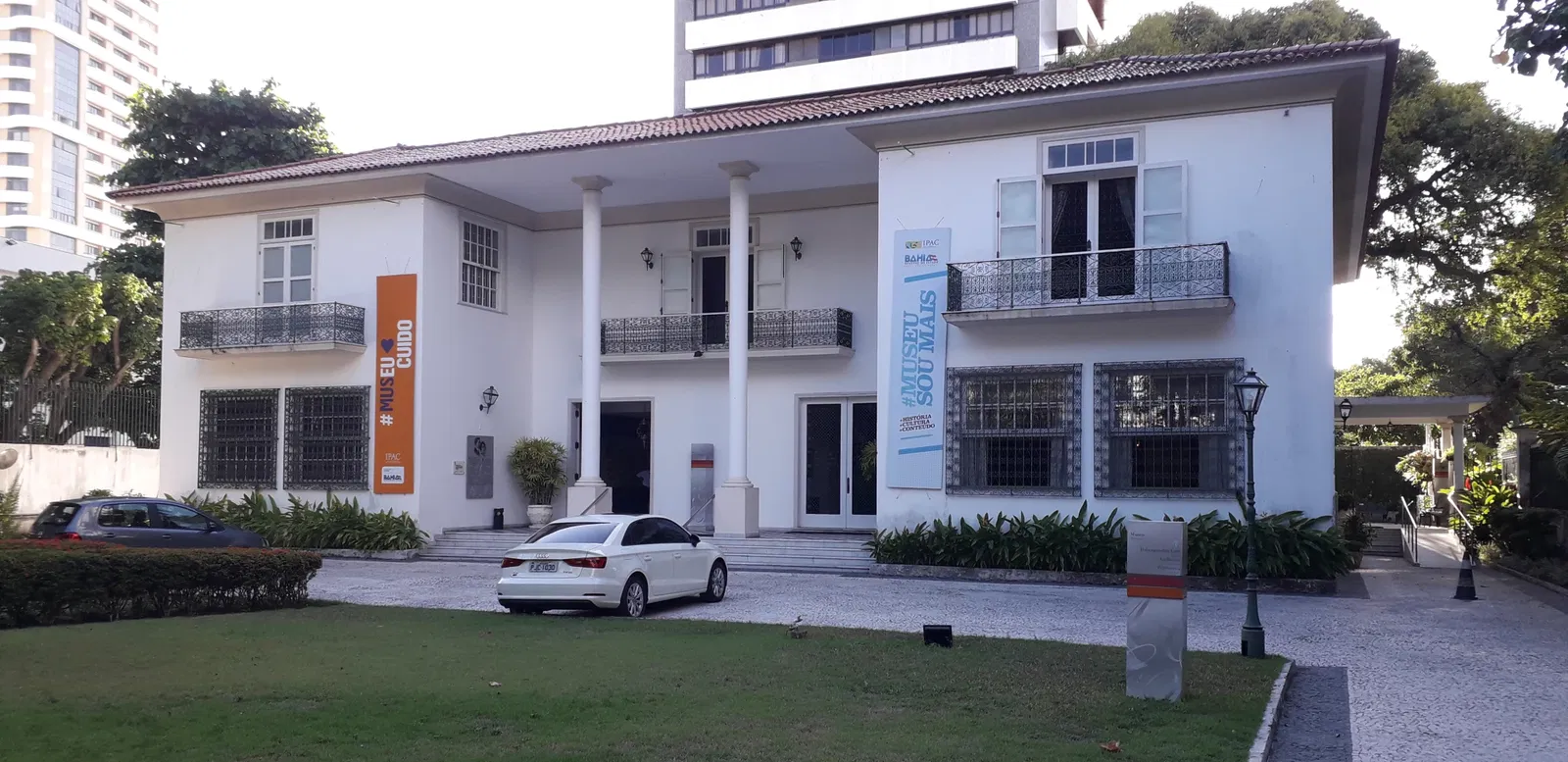 Carlos Costa Pinto Museum