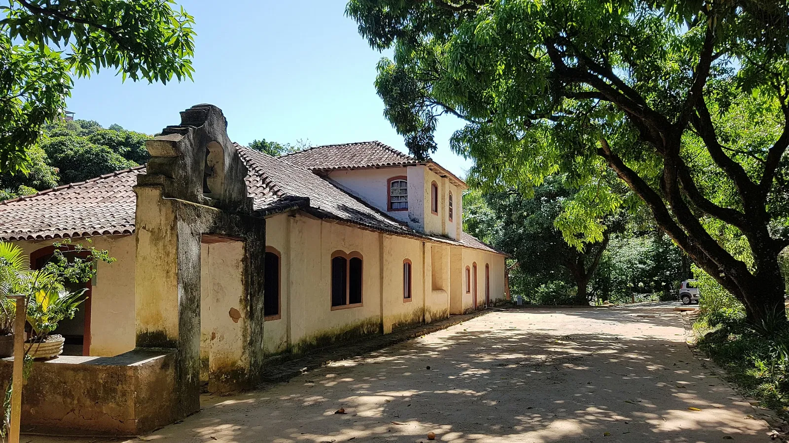 Monjardim Manor House