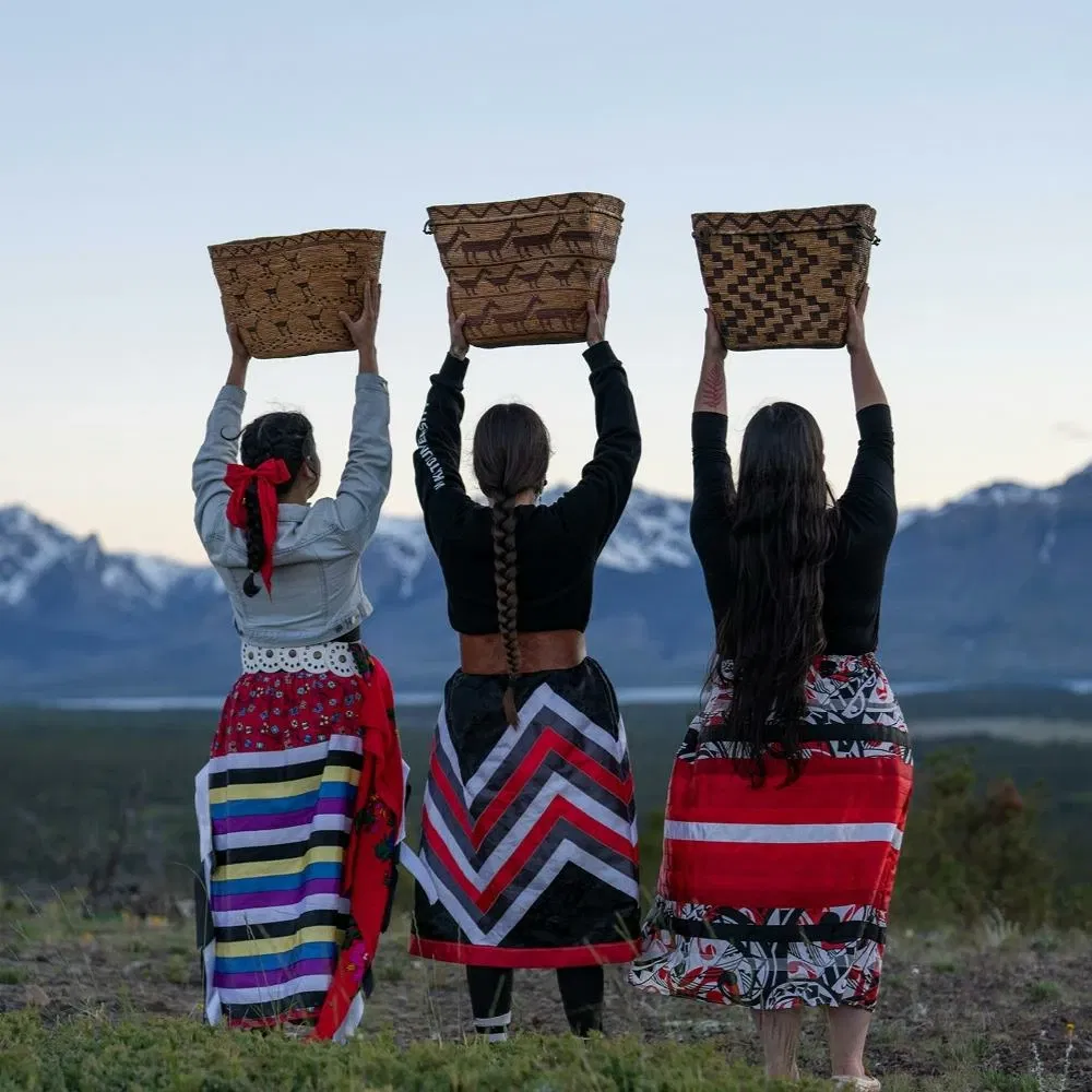 El Trabajo de Reparación: Reparación y Repatriación