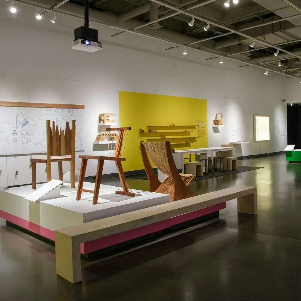 Future Makers: Sedie di nuovi designer