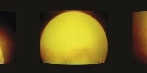 Eugènia Balcells: VANUIT HET CENTRUM