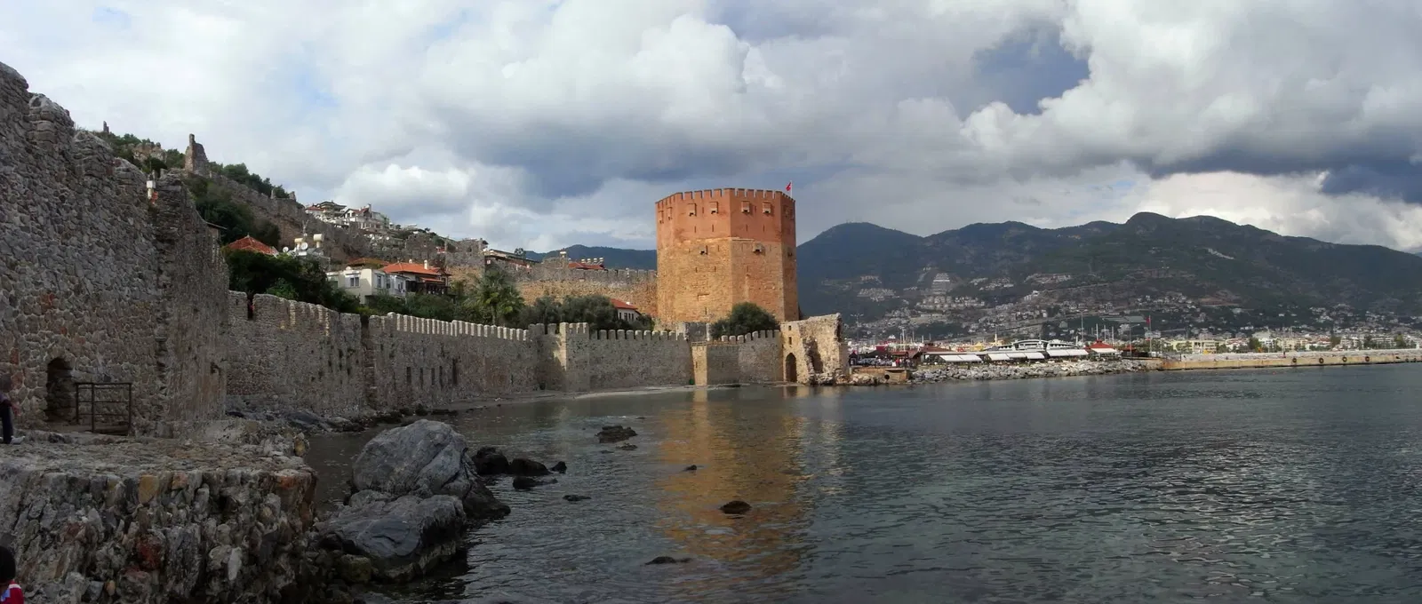 Red Tower (Alanya)