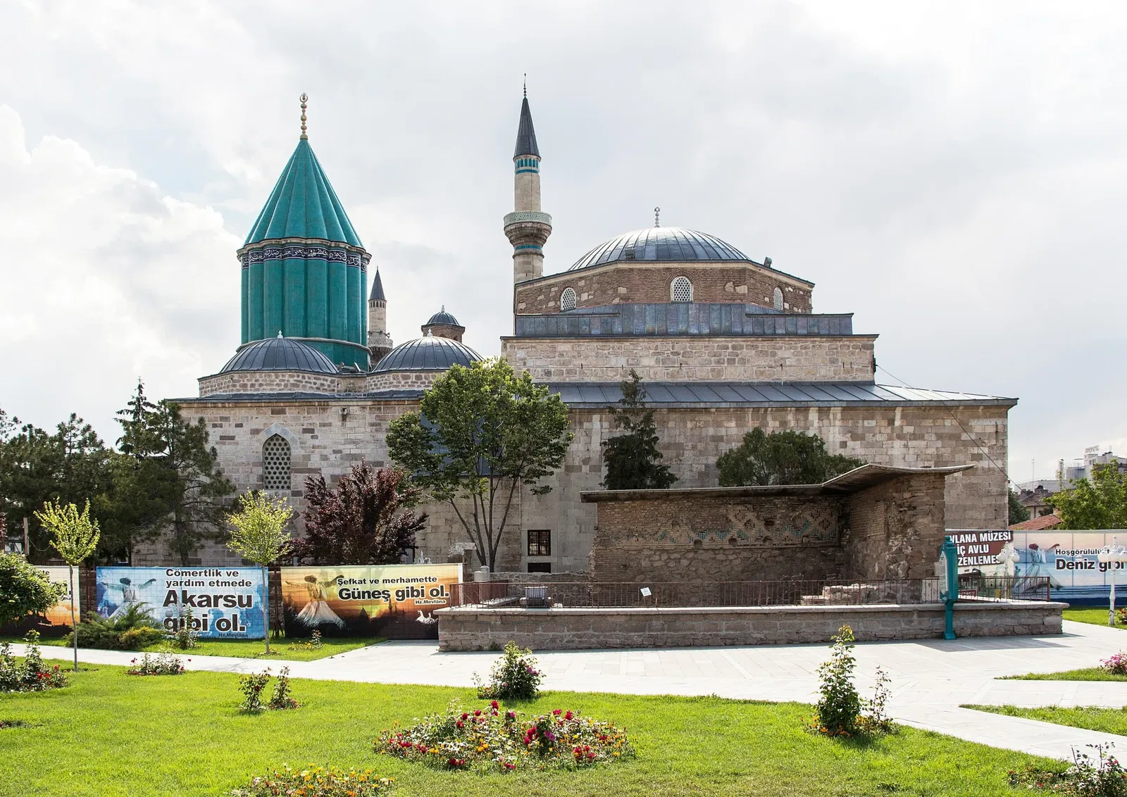Mausoleo di Mevlana