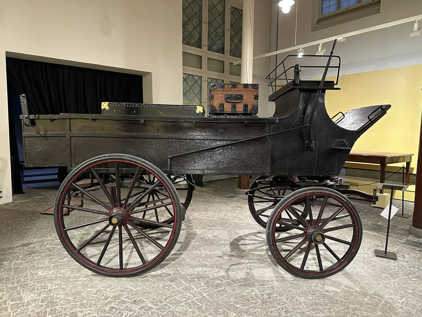 The Queen Sonja Art Stable