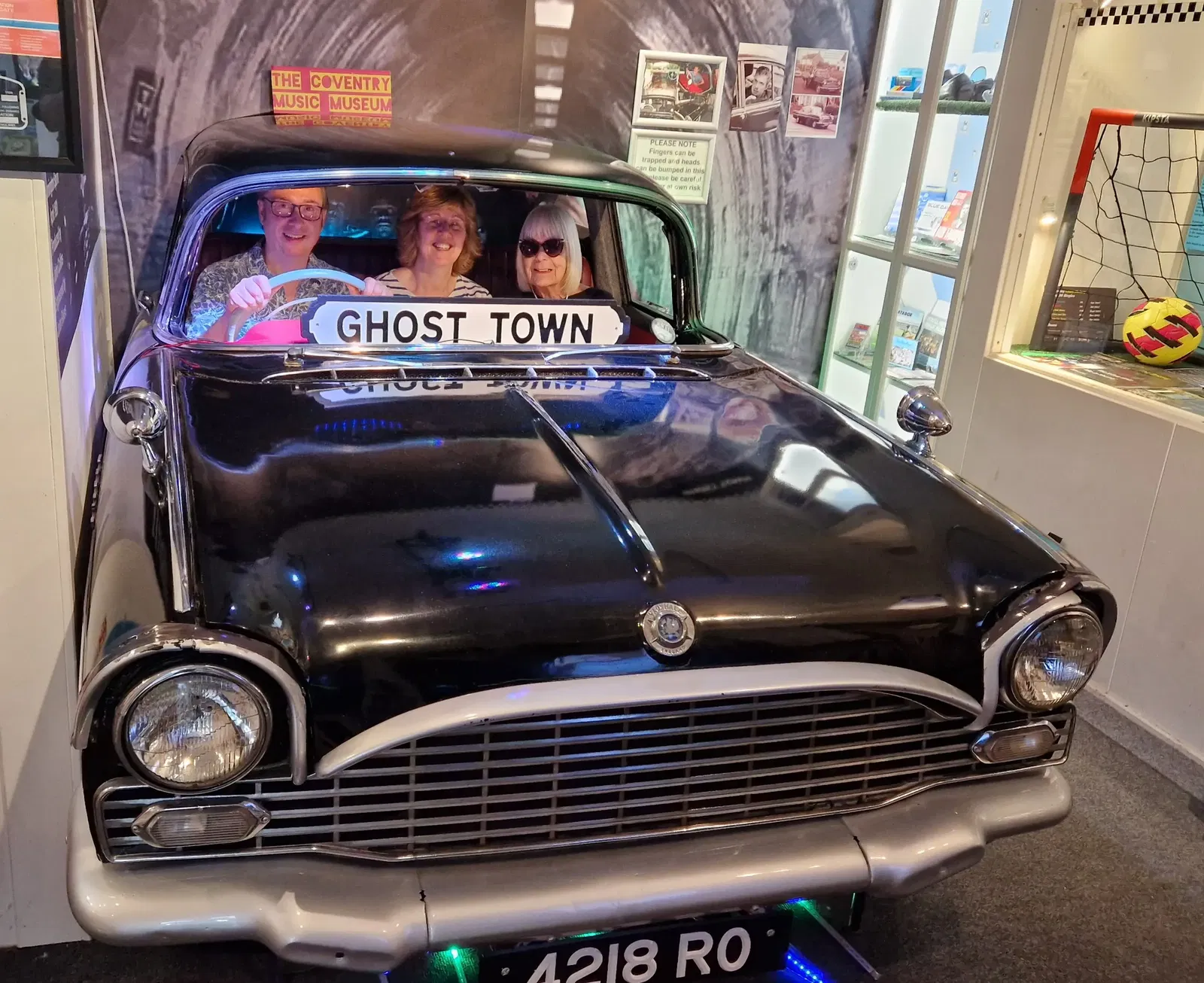 The Coventry Music Museum • Neil Arthur