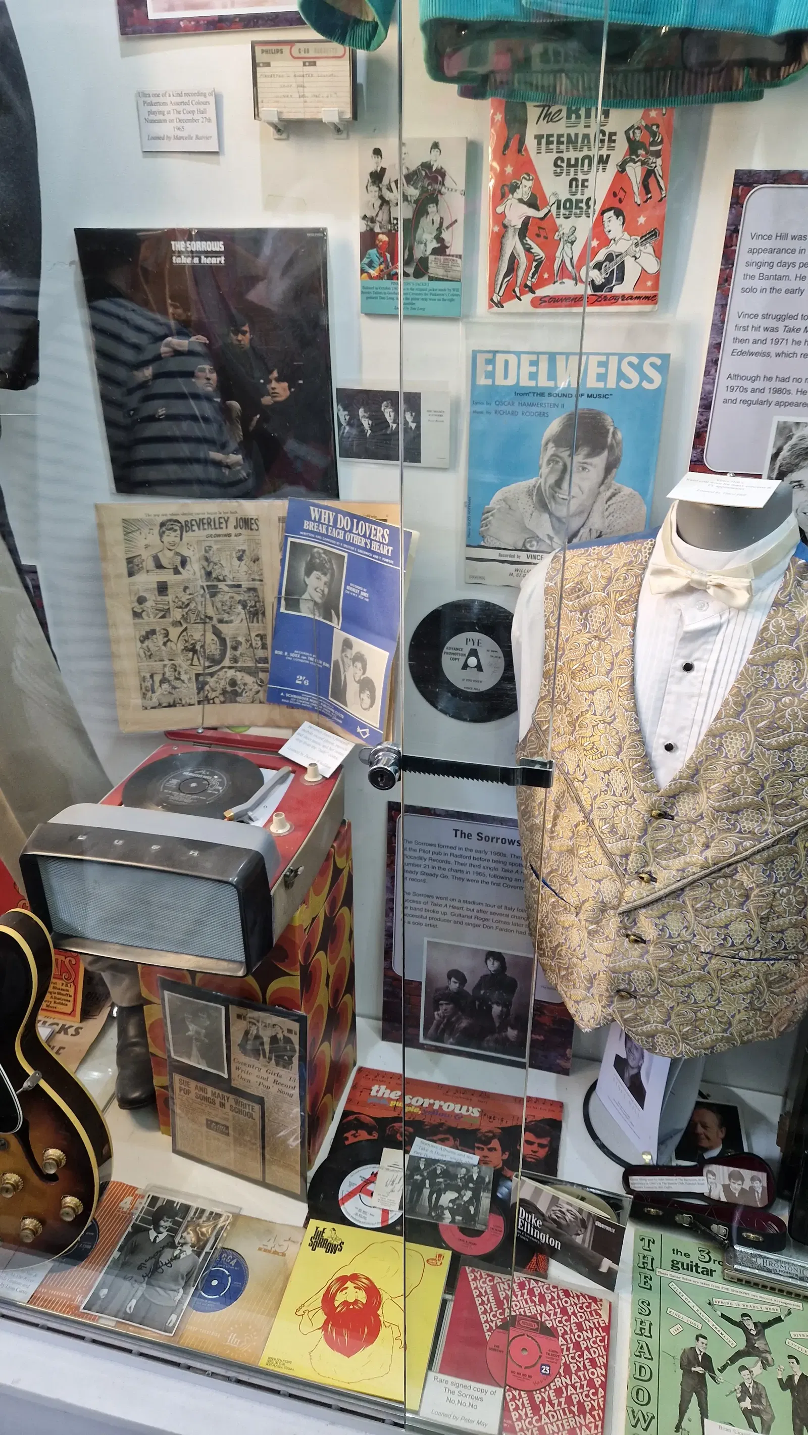 The Coventry Music Museum • Neil Arthur