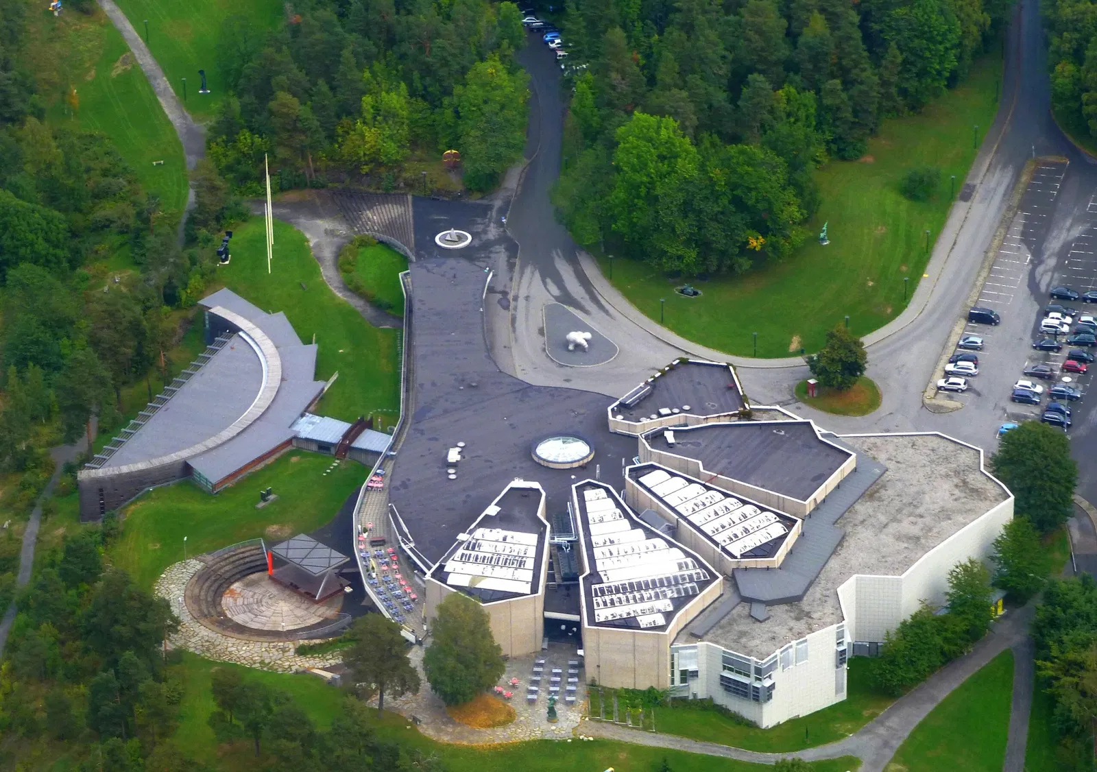 Henie-Onstad Art Centre