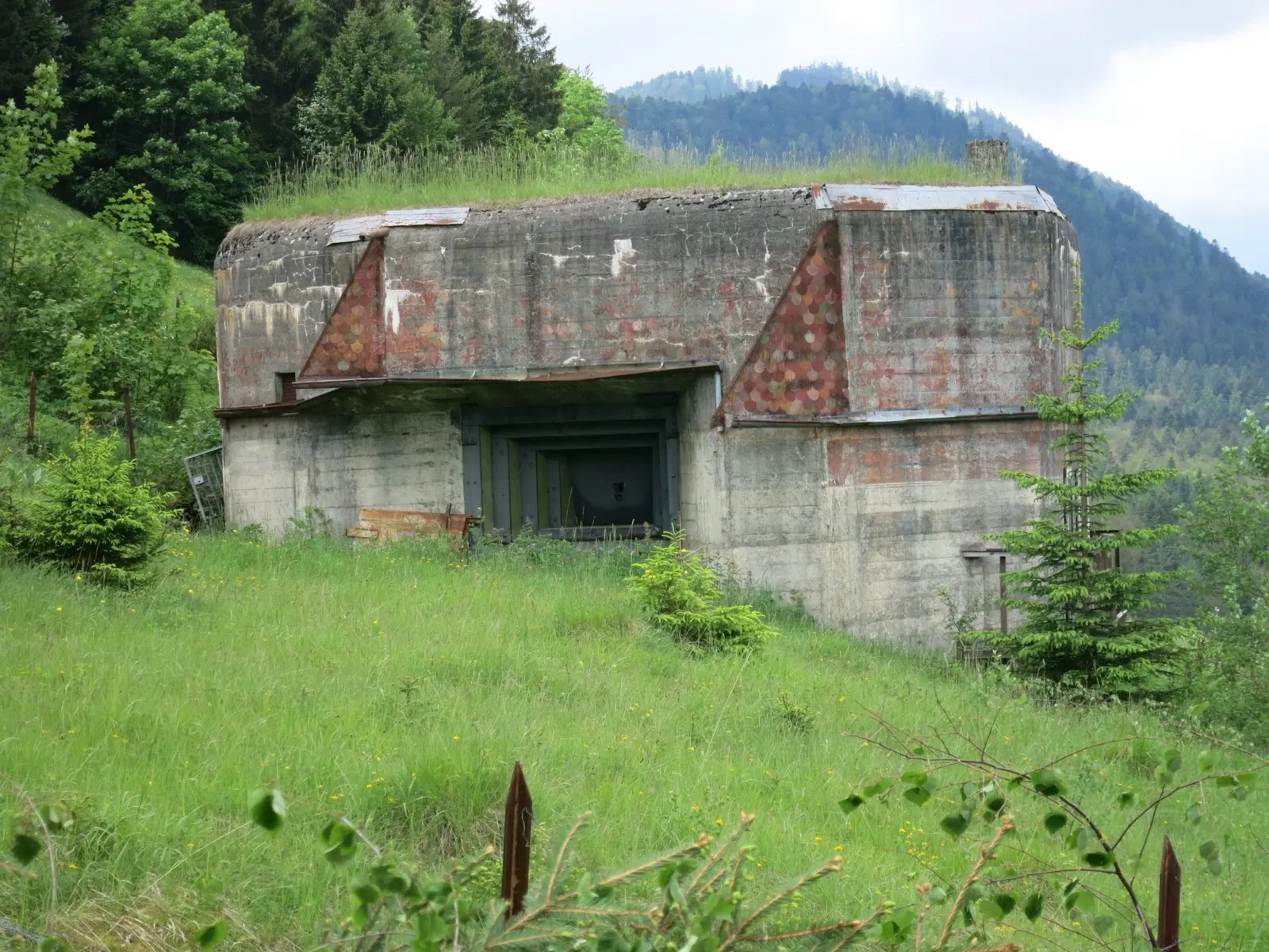 Artilleriewerk Pré-Giroud