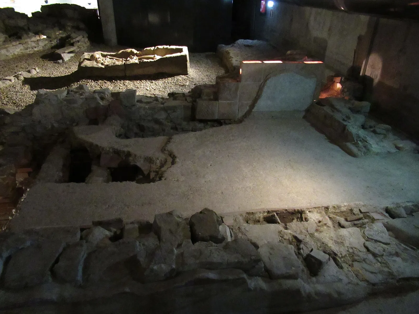 Termas Romanas de Campo Valdés