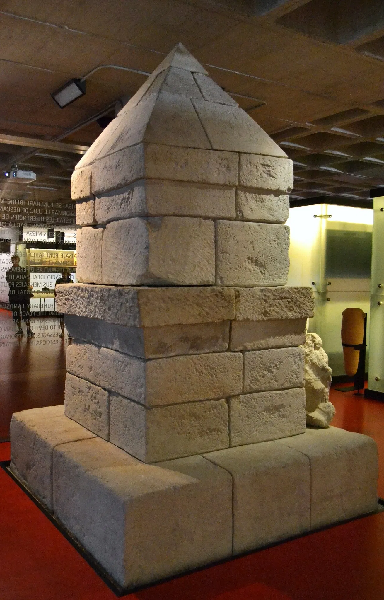 Museo Arqueológico y de Historia de Elche