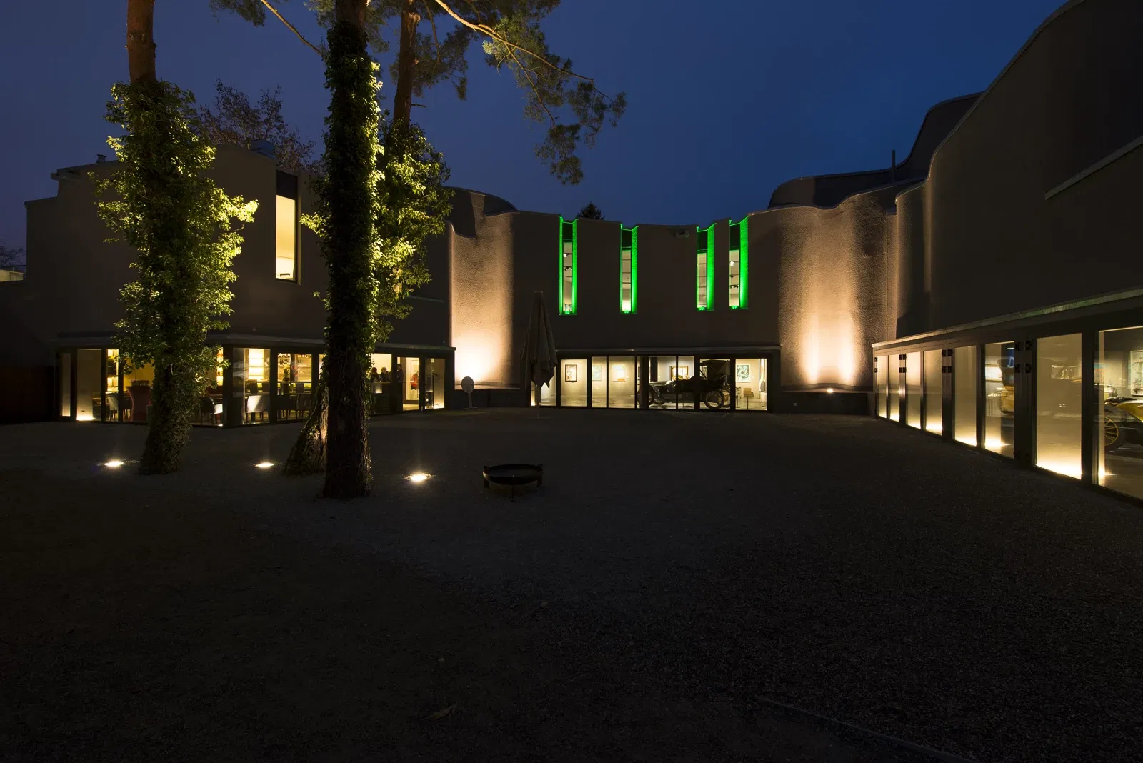 MAC Museum Art & Cars