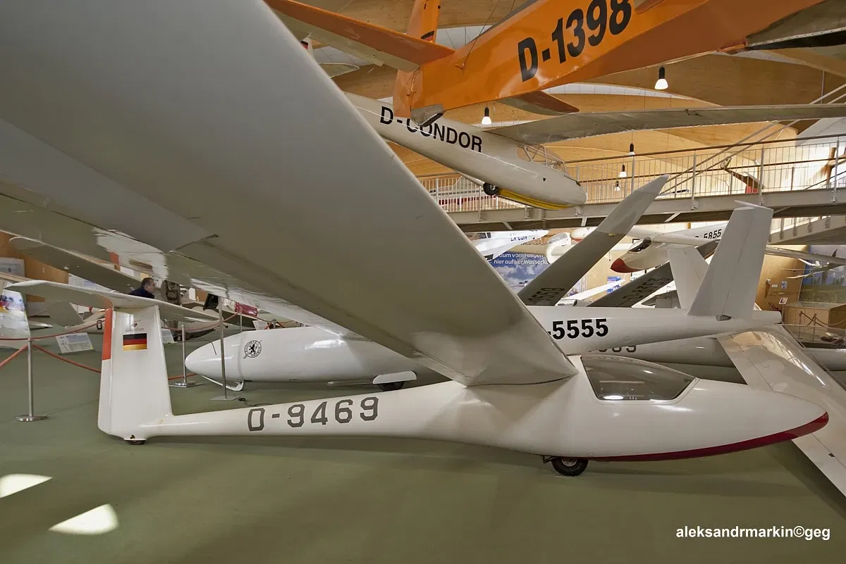 Deutsches Segelflugmuseum mit Modellflug Wasserkuppe