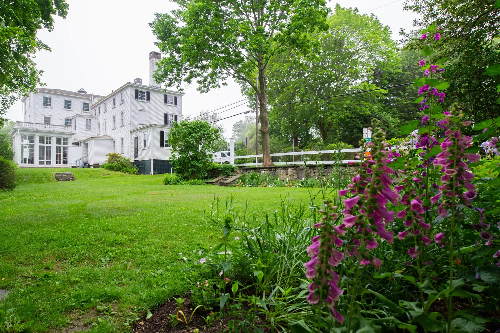 Nickels-Sortwell House • Peggy