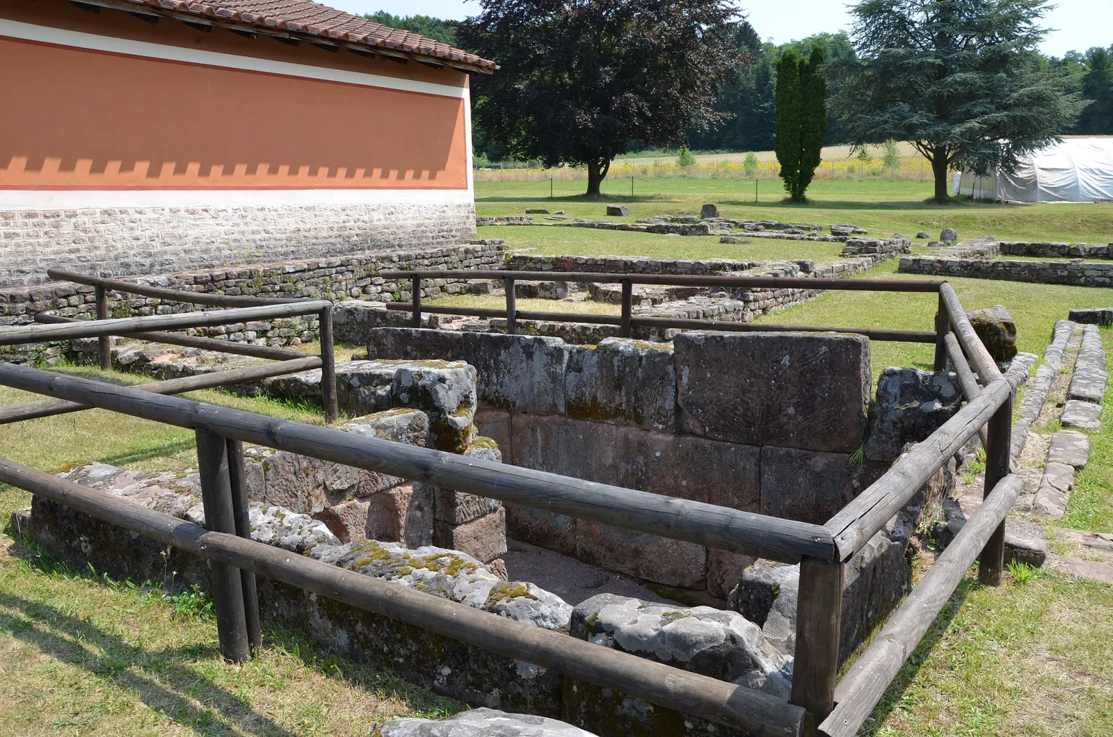 Schwarzenacker Roman Museum